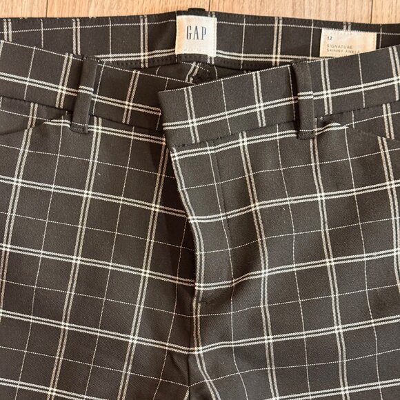 Gap Mid Rise BiStretch Slim Ankle Pants - Picture 3 of 8